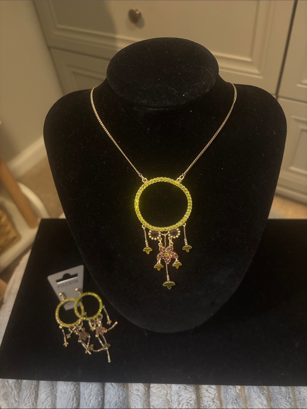 PILGRIM Danish Designs Pendant Necklace with Dangle Charms and earrings.